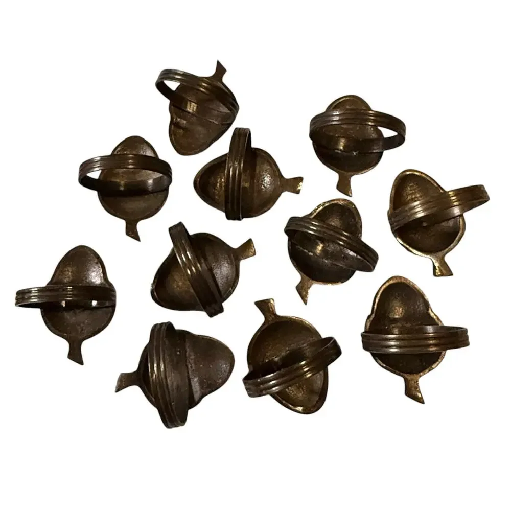 Vintage Bronze Acorn Napkin Rings Dinnerware 11 Piece Set